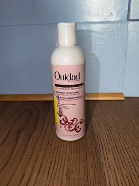 NWT Ouidad Defrizzing Conditioner 8.5 Fl Oz